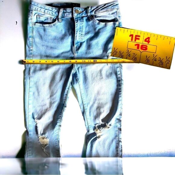 Simple Society l Juniors 11 l Flare Leg Jeans l Medium Wash l Raw Hem l EUC - Picture 6 of 13